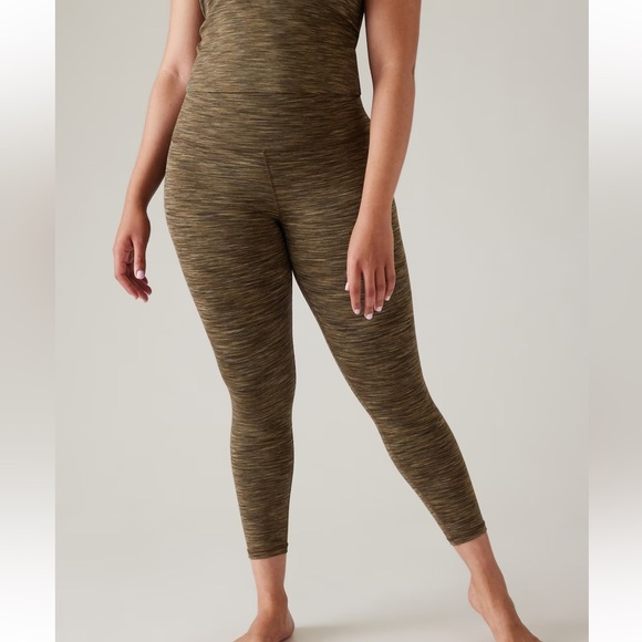Athleta TRANSCEND HIGH RISE 7/8 TIGHT - Picture 4 of 11